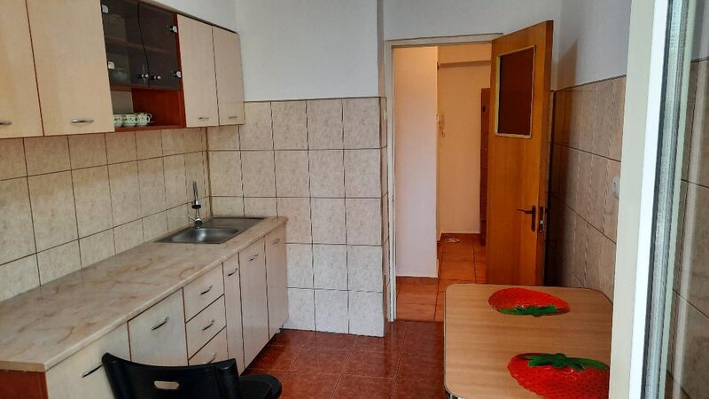 Piata Victoriei, Titulescu, Fullimobiliare